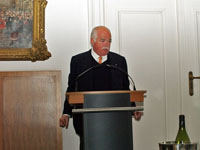 Dr. Gauweiler beim 2. Treffen des "Zentralkommitées der Kulturschaffenden des Deutschen Bundestages" in Berlin am 12. Februar 2008